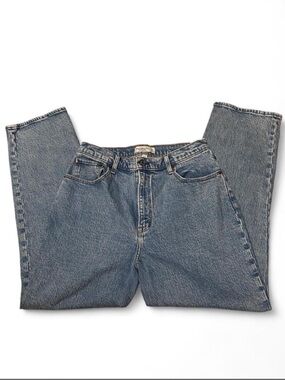 Abercrombie and Fitch the 90s straight ultra high rise curve love jeans